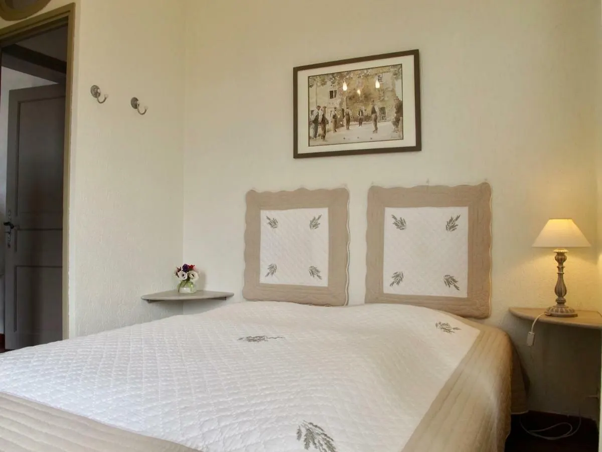 Le Mas Du Rocher Merindol-les-Oliviers Holiday home